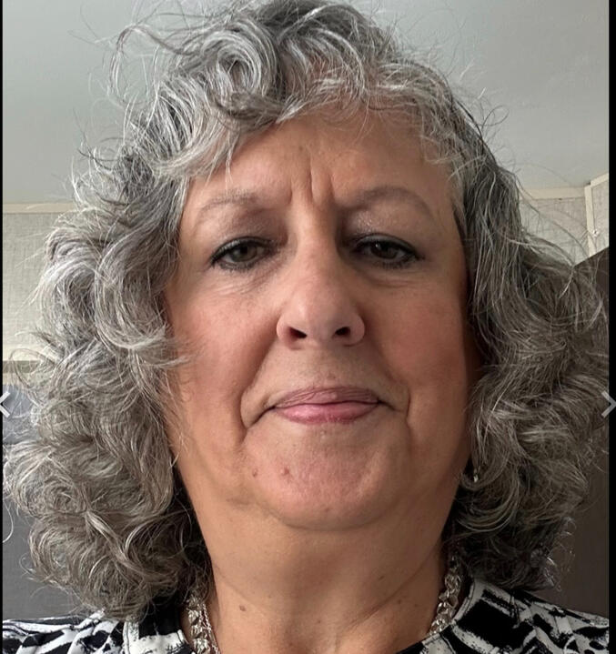 Lori Dewolf